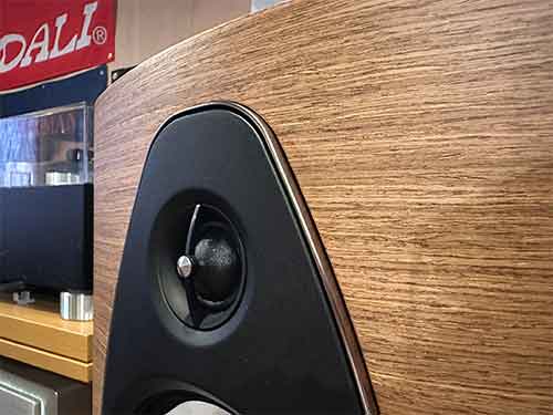 ソナスファーベルSonetto VIII G2 試聴レポート