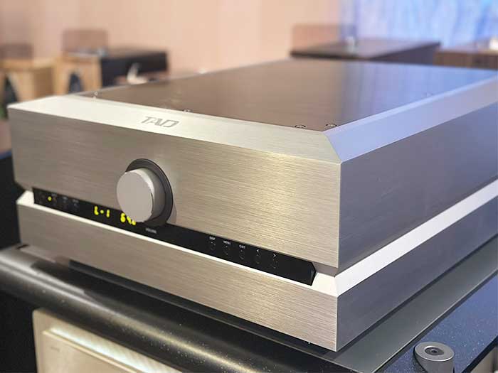 TAD　TAD A-1000　試聴