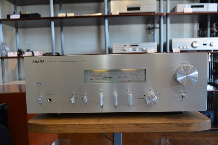 YAMAHA 中古品 プリメインアンプ A-S1100 シルバー サイドパネル