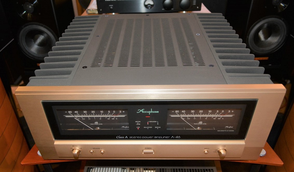 販売終了：中古品：Accuphase A-46 CLASS-A ステレオパワーアンプ 中古 