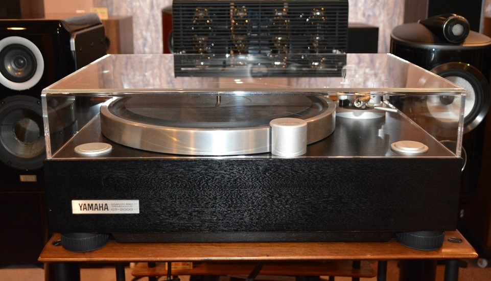 販売終了： 中古品：YAMAHA GT-2000 レコードプレーヤー 中古品 