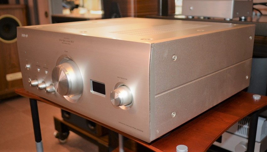 販売終了：中古品：DENON PMA-2500NE プリメインアンプ 中古品
