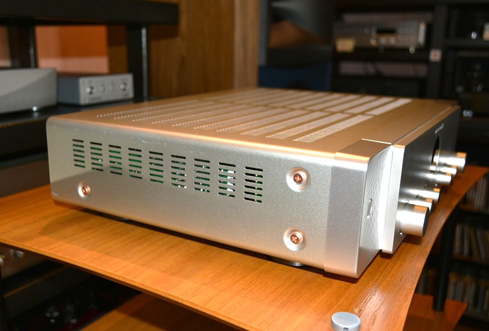 中古品：marantz STEREO 70s HDMI搭載ステレオレシーバー 正規取扱い
