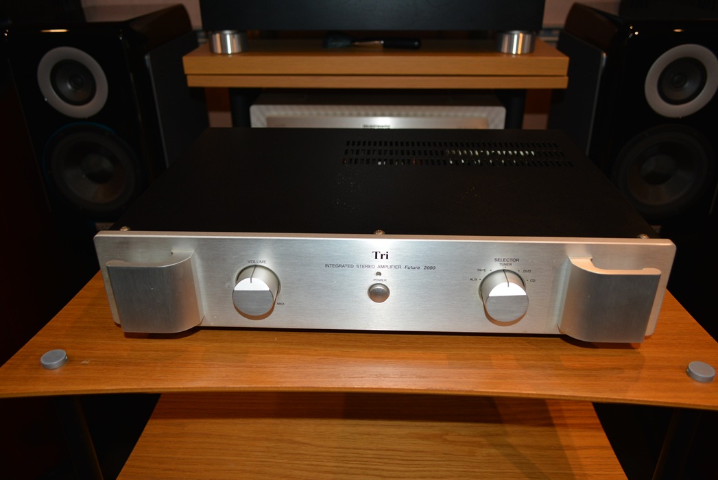 中古品：Triode Future2000 プリメインアンプ 中古品 オーディオ専門店