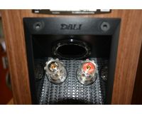 中古品 DALI MENUET