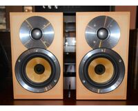 中古品　B&W CM1 Maple