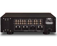 Accuphase C-2300 プリアンプ　背面