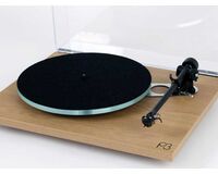 rega／Planar 3 mk2 light OAK