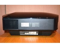 中古品：SONY VPL-HW30ES