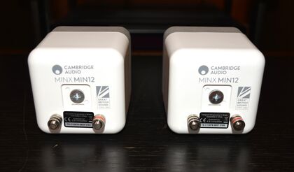 中古品 CAMBRIDGE AUDIO MIN12-WHT
