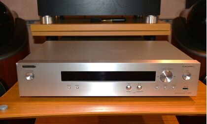 中古品：ONKYO  T-4070(S)