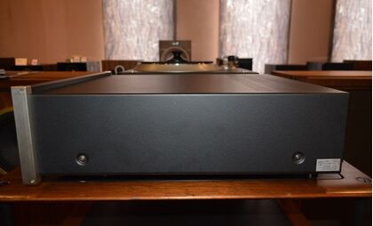 中古品  McIntosh  C46