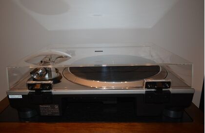 中古品 Technics SL-1500C
