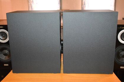 中古品：Paradigm MONITOR SE ATOM