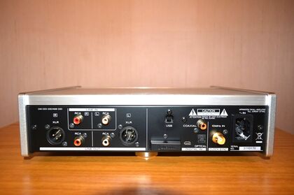 中古品 TEAC UD-505-X/S