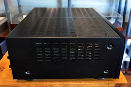 中古品 DENON AVR-X4000