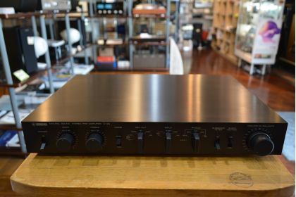 中古品：YAMAHA C-2a