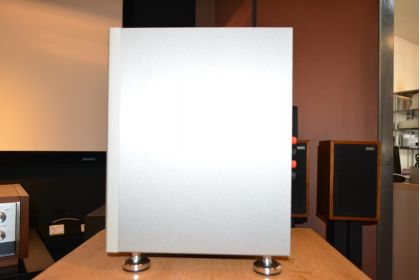 中古品 ELAC SUB 301 ESP