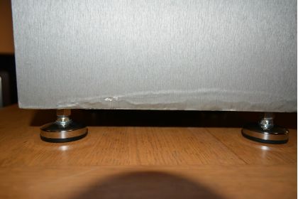 中古品 ELAC SUB 301 ESP