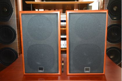 中古品　DALI Royal Menuet II