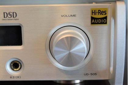 中古品：TEAC UD-505-S USB DAC/ヘッドホンアンプ