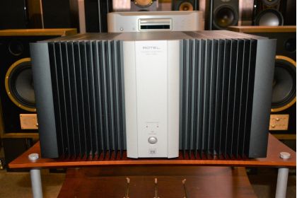 中古品：ROTEL  RB-1090