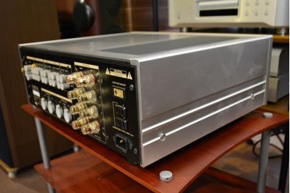 中古品 LUXMAN  L-507u