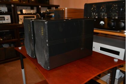 中古品 ELAC 310 CE