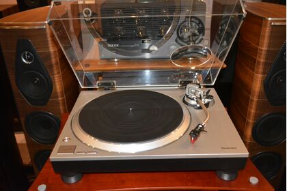 中古品 Technics SL-1500C