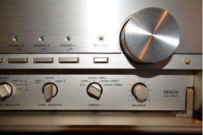 中古品 DENON  PRA-2000ZR