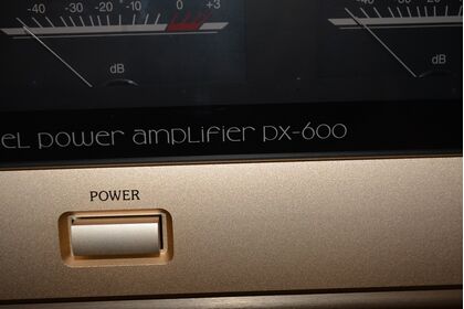 中古品 Accuphase  PX-600
