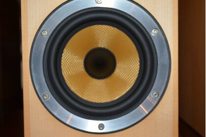 中古品　B&W CM1 Maple