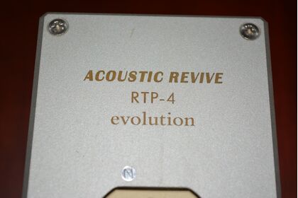 中古品 ACOUSTIC REVIVE  RTP-4  evolution