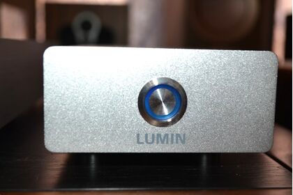 中古品 LUMIN U1 Silver