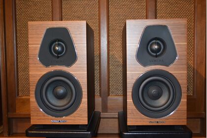 中古品 Sonusfaber  LUMINA1 WN