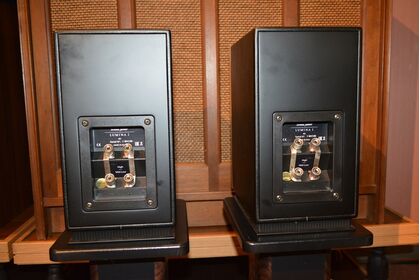 中古品 Sonusfaber  LUMINA1 WN