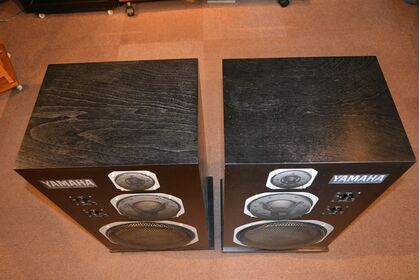 中古品 YAMAHA NS-1000M