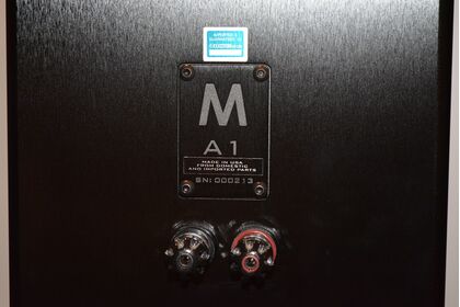 中古品：MAGICO  A1