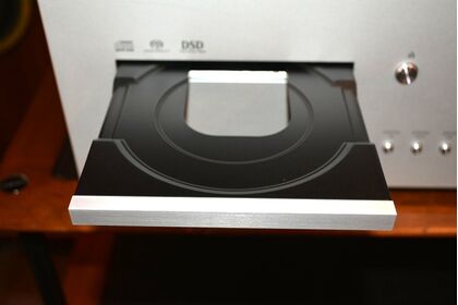 中古品：LUXMAN D-10X