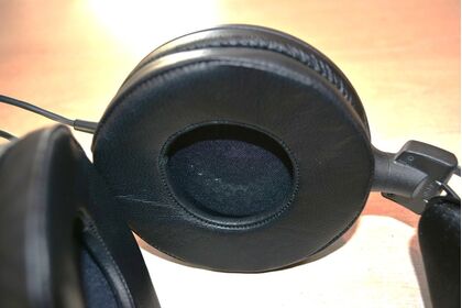 イヤーパッド新品交換済み