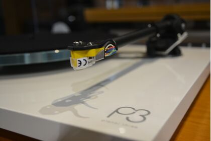 中古品：rega  Planar 3 MK2