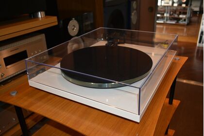 中古品：rega  Planar 3 MK2