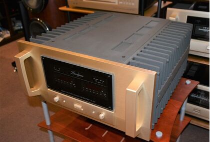 中古品 Accuphase  A-60