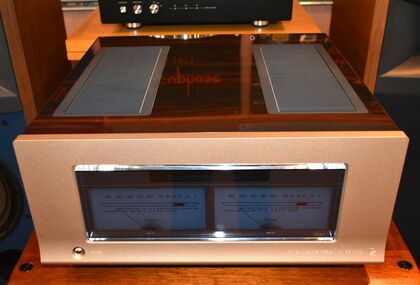 中古品 LUXMAN  M-10