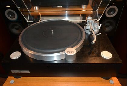 中古品：YAMAHA GT-2000 レコードプレーヤー 中古品 オーディオ専門店AVBOX