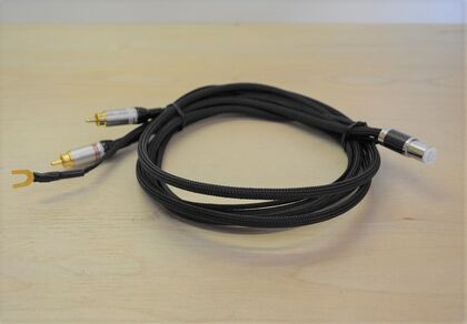 中古品ACOUSTIC REVIVE  ANALOG-1.2TripleC-FM（RCA）フォノケーブル/1.2m