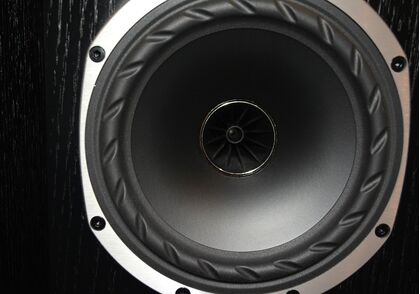 中古品 FyneAudio F500