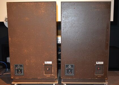 中古品  SANSUI  SP-707J