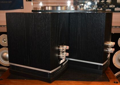 中古品 FyneAudio F500