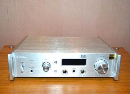中古品 TEAC UD-505-X/S